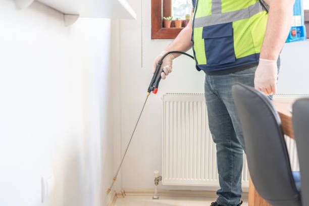 Best Residential Pest Control  in Redgranite, WI